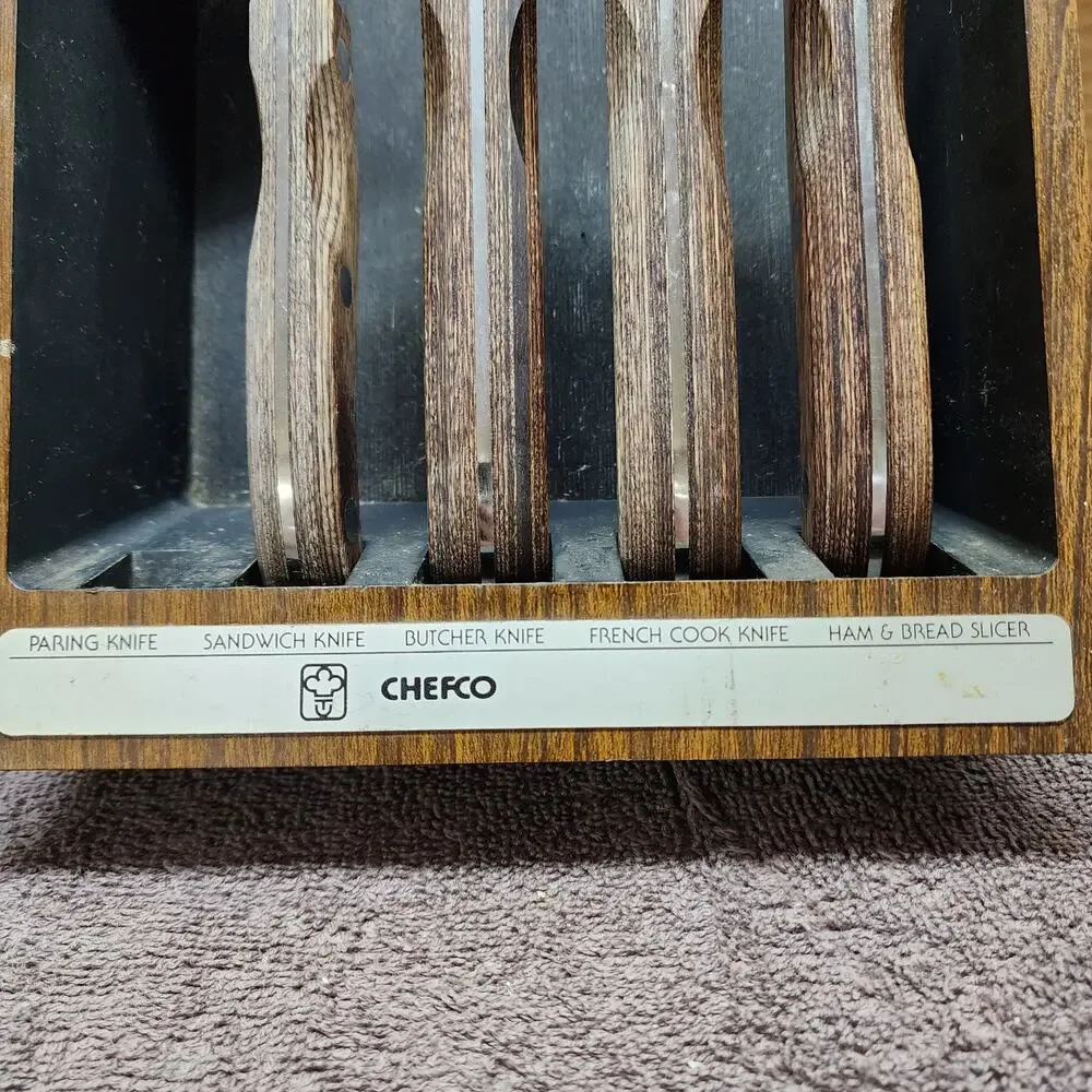 Chefco Incomplete Knife set 4 knives, 2 tips broken see pics shlf